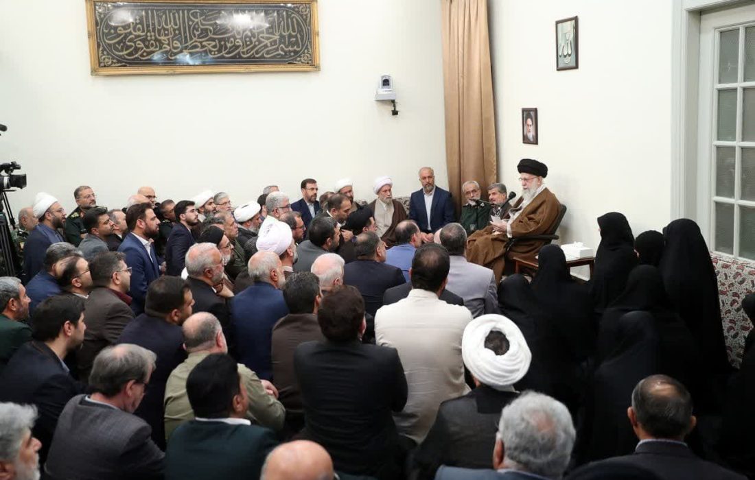 رهبرمعظم انقلاب در دیدار دست‌اندرکاران برگزاری کنگره ۱۵ هزار شهید فارس: پیروزی از آنِ مقاومت است/ رژیم صهیونیستی شکست خورده است