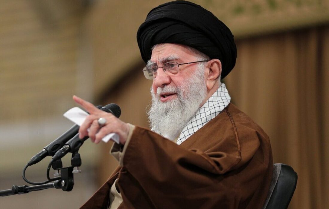 ببینید| رهبرمعظم انقلاب: ایران به دنبال جنگ نیست اما اگر آمریکایی‌ها و عواملشان دست به اقدام غلطی بزنند، اقدام متقابل از طرف ایران قاطع و حتمی است