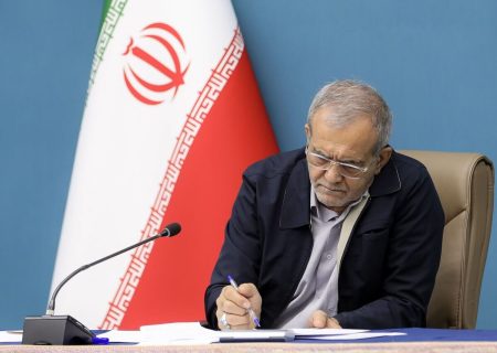 تصمیم سختی که پزشکیان برای ایران‌خودرو گرفت؛ چرخه معیوب به پایان می‌رسد؟