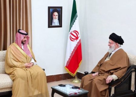 علت سفر وزیر دفاع عربستان به ایران چه بود؟