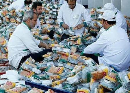 پذیرایی از ۴ میلیون زائر در شب و روز میلاد در حرم رضوی