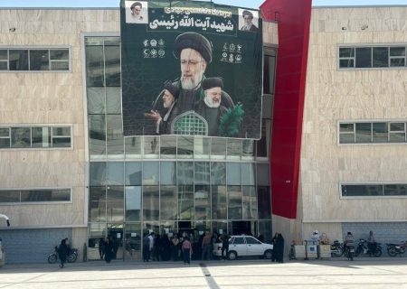 خدمت پزشکانی از سراسر کشور در درمانگاه شهید رئیسی مشهد