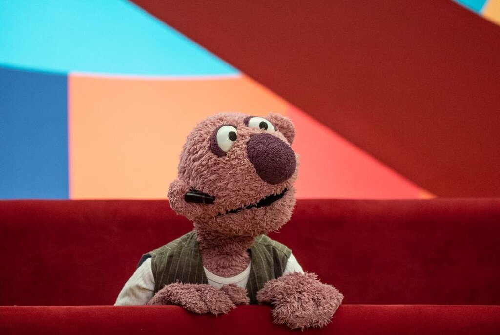 طعنه سنگین به رئیس فدراسیون فوتبال: آقای تاج، منتظر پیشنهاد جناب خان بودید؟