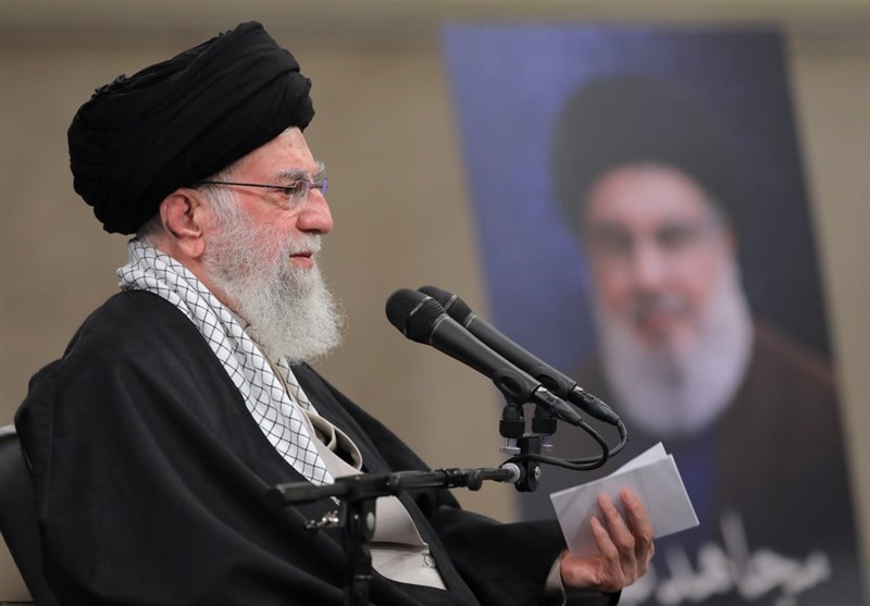 آغاز دیدار جمعی از معلمان کشور با رهبر انقلاب آغاز دیدار جمعی از معلمان کشور با رهبر انقلاب