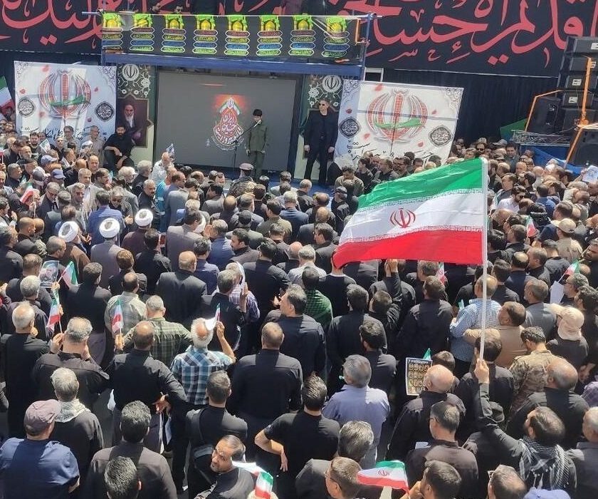 آیین تشییع شهدای حملات رژیم غاصب صهیونی در مشهد مقدس