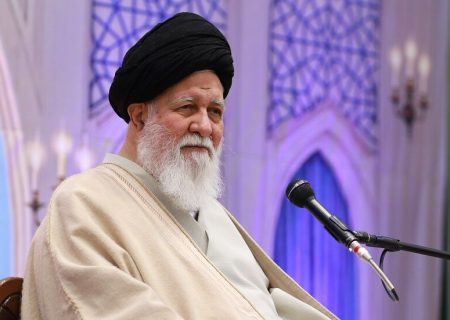 آیت الله علم الهدی: نفوذی‌ها و منافقان، عامل اصلی تهاجمات نابکارانه آمریکا و اسرائیل