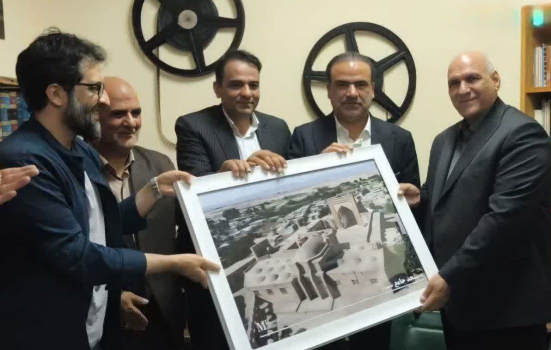 بازدید مدیرکل فرهنگ و ارشاد اسلامی خراسان رضوی ازانجمن سینمای جوان گناباد