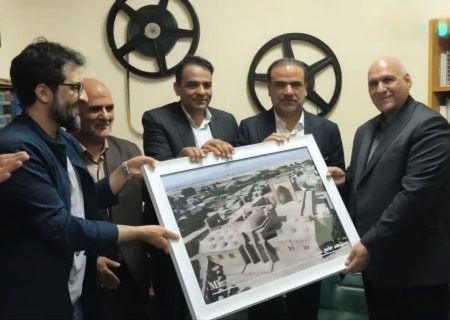 بازدید مدیرکل فرهنگ و ارشاد اسلامی خراسان رضوی ازانجمن سینمای جوان گناباد