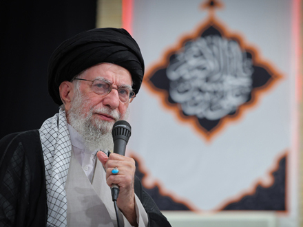 رهبرمعظم انقلاب: استکبار جهانی، با دین و دانش و اتحاد ملت ایران مخالف است/به کوری دشمن ایران را به اوج ترقی می رسانیم