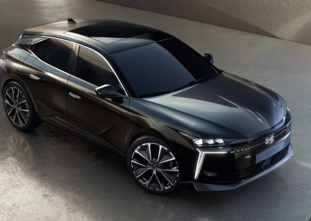 رونمایی از DS N°۴/ لوکس‌ترین هاچ‌بک برقی با برد ۴۵۰ کیلومتر!+عکس‌