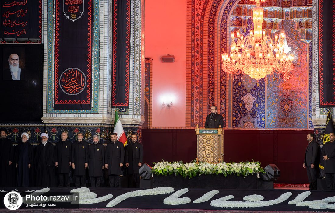 آیین خطبه‌خوانی شب شهادت امام رضا علیه‌السلام در حرم مطهر رضوی