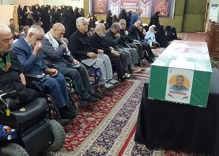 تشییع پیکر جانباز ۷۰ درصددوران دفاع مقدس در مشهد