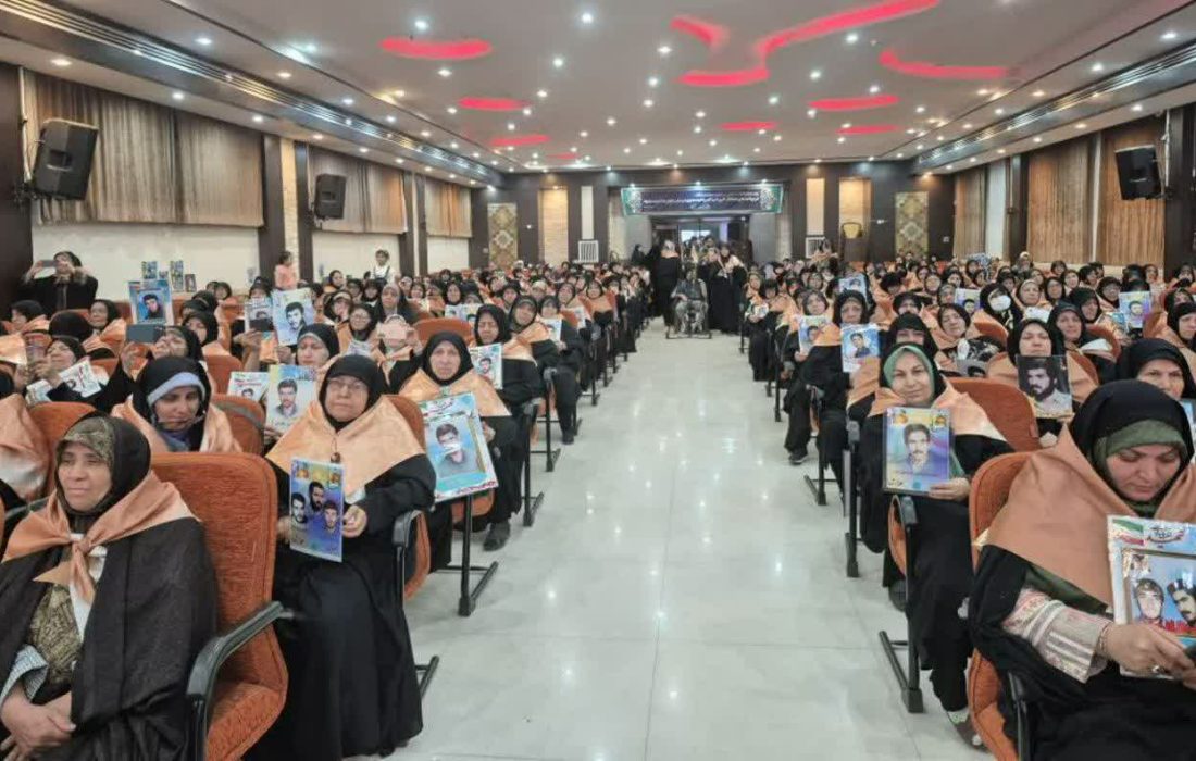 گردهمایی خواهران شهدا از ۴۷ شهرستان کشور در مشهد