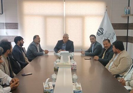 تجارت ۳ هزار شرکت اقتصادی هرات افغانستان از مسیر گذرگاه دوغارون تایباد