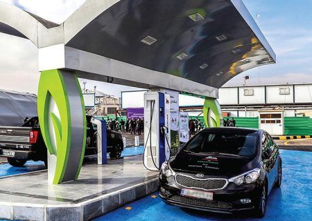 راه اندازی ۳ ایستگاه شارژ خودرو‌های برقی در مشهد تا آخر سال