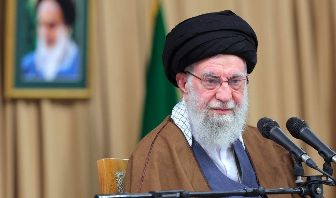 تصمیم تاریخی امام خامنه‌ای چگونه ایران را یک قدرت جهانی کرد؟