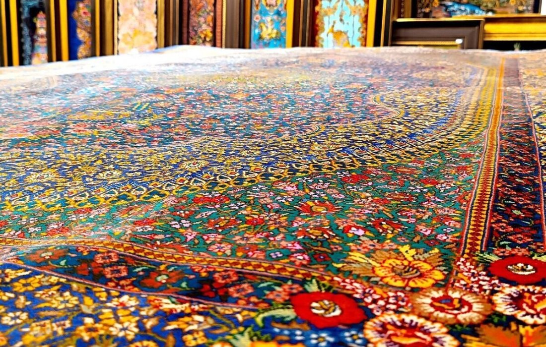 آغاز به کار شانزدهمین نمایشگاه تخصصی فرش دستباف در مشهد