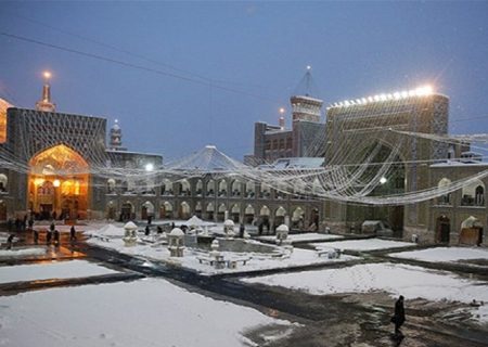 بارش ۱۰ سانتیمتر برف در مشهد