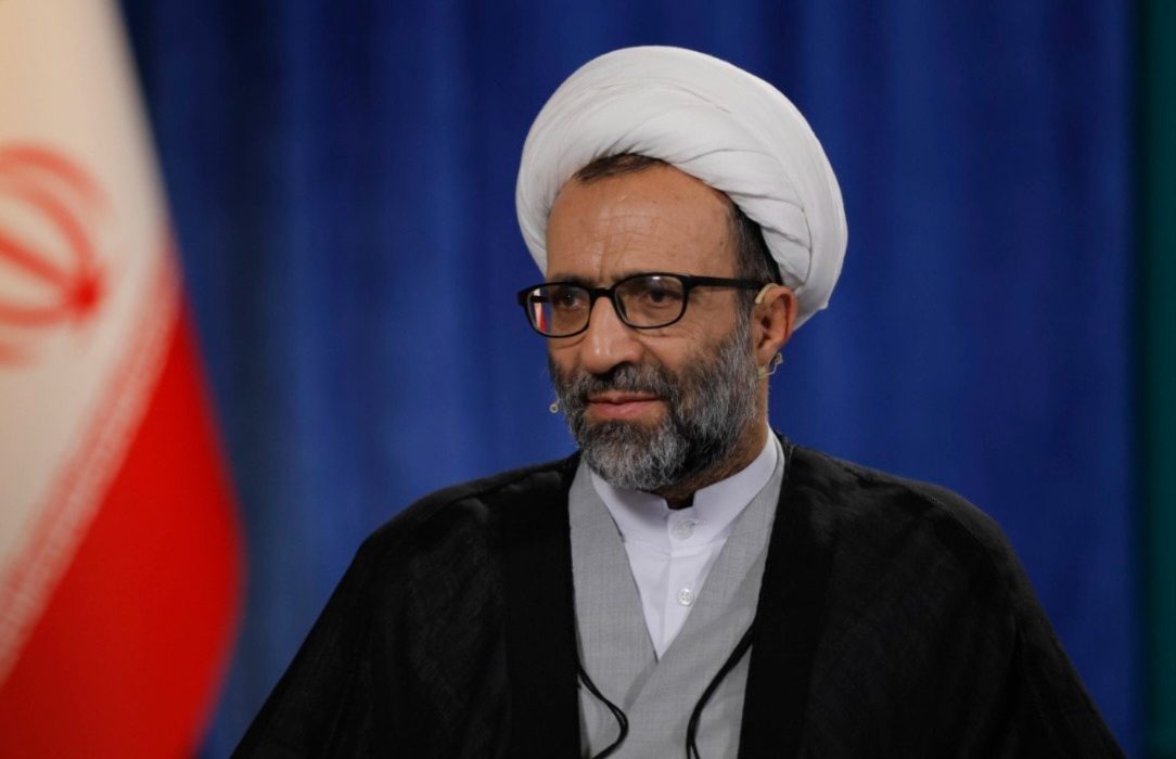 رئیس جمهور از روش درست حل مشکلات فاصله گرفته است/ پزشکیان برنامه ندارد و می گوید راهکاری برای حل مشکلات نیست