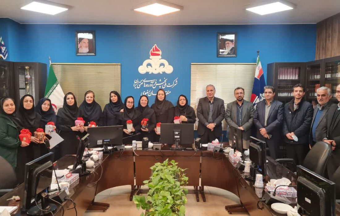 تجلیل از بانوان؛ پاسداشت نقش بی‌بدیل زنان در تعالی منطقه خراسان رضوی