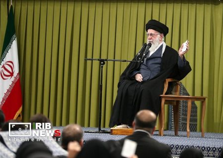 رهبر انقلاب: ملت ایران به کسی که حمله و اذیت کند، مشت محکمی خواهد زد/ فتنه اخیر شبیه کودتا بود