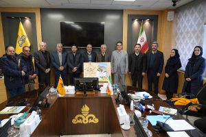 رونمایی از کتاب «آشنایی با مفاهیم و فرایند نشت‌یابی در صنعت گاز» در شرکت گاز خراسان رضوی