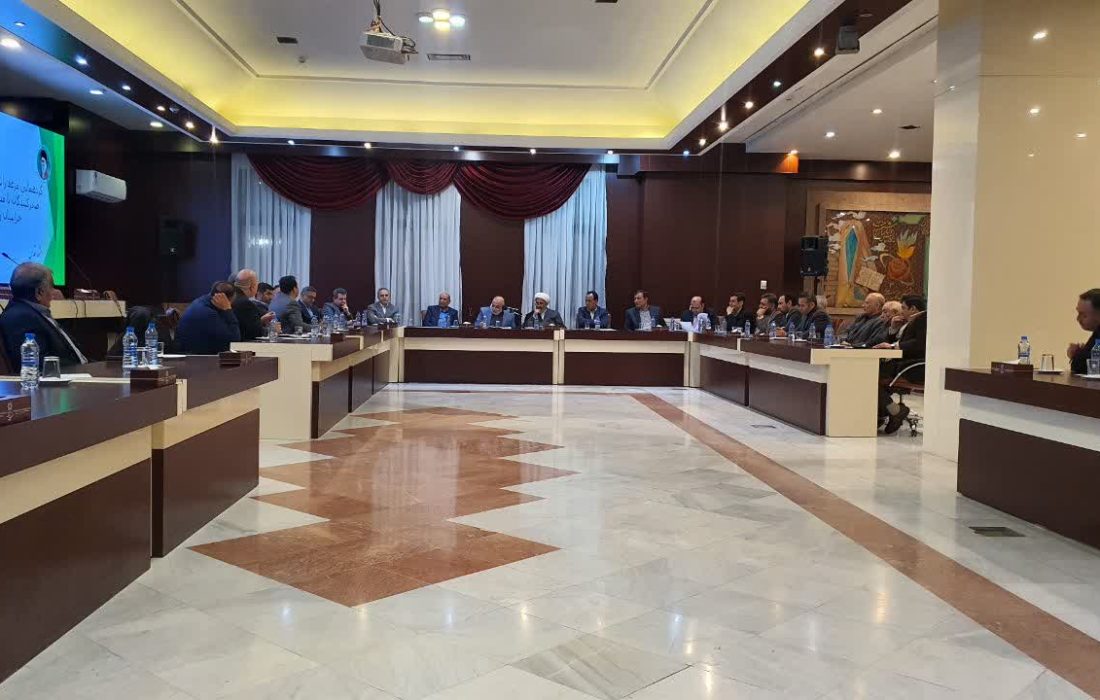 گفت‌وگوی سه‌ساعته نماینده مجلس با فعالان صنعت تخم‌مرغ/چالش‌ها و امیدها در مسیر بهبود تولید+ تصویر