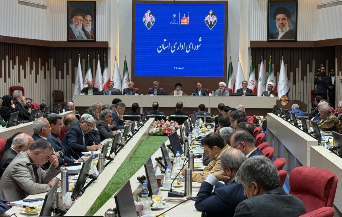 قدردانی امام جمعه مشهدمقدس از مجموعه فعالیت های استانداری خراسان رضوی