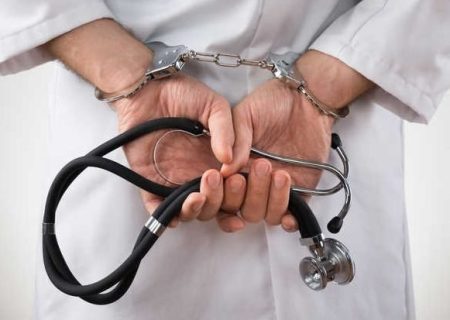 دندانپزشک قلابی درمشهد دستگیر شد
