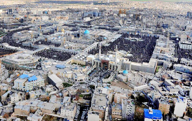 همزمان با روز تشییع رهبر شهید انقلاب؛ خراسان رضوی در روز ۱۸ تیر تعطیل است