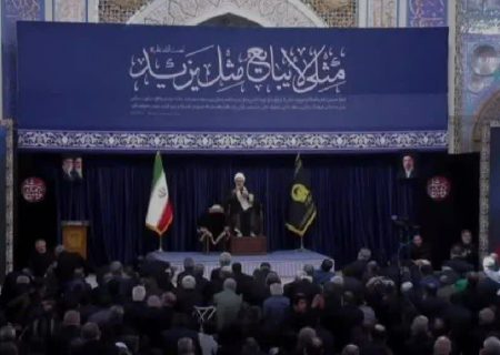 حرم مطهر رضوی میزبان خیل دلدادگان علمدار کربلا شد