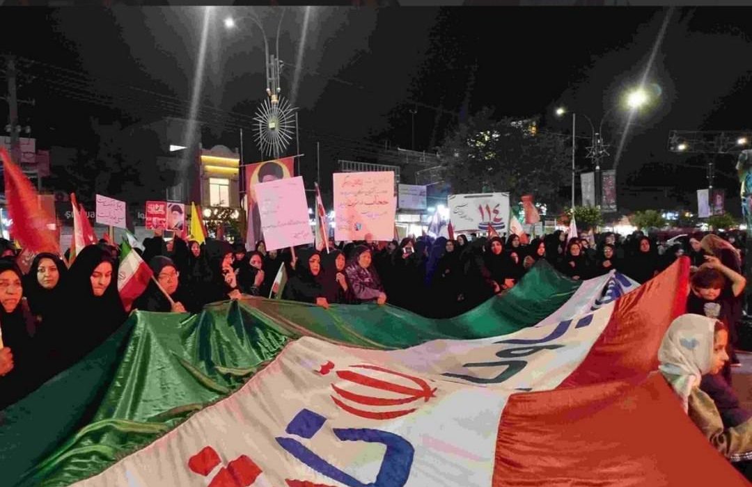 زن مسلمان ایرانی به قلههای کمال و علم رسیده با حفظ حجاب و عفاف