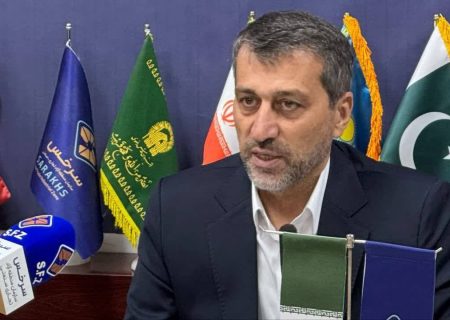 ضرورت تغییر رویکرد مناطق آزاد از زمین فروشی به تولید ثروت و ایجاد زنجیره ارزش