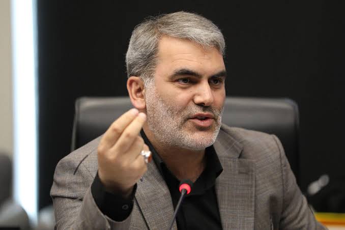 زنگنه: بانک مرکزی اختیار قانونی لازم برای مدیریت بازار ارز را دارد