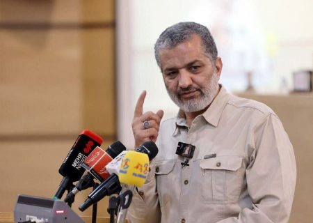 انتقاد عضو شورای شهر مشهد از استاندار خراسان رضوی